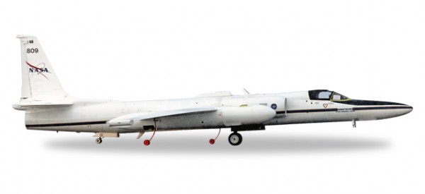 HERPA 558082 NASA Armstrong Flight Research Center Lockheed ER-2 (U-2S)